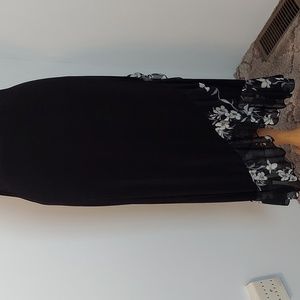 Women's Asymmetrical Skirt